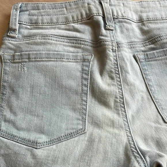 Pacsun super stretch shortie jean shorts. - Picture 8 of 10